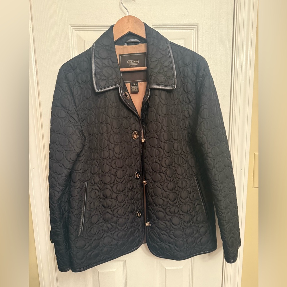 New Authentic Coach black puffer logo jacket medium coat $398.00